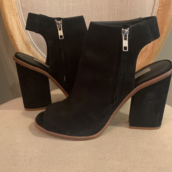 Steve Madden Valencia Black Suede Booties - Picture 6 of 11